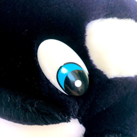 Vtg Original 1993 Free Willy Orca Killer Whale Plush Stuffed Animal 14" Movie - Picture 8 of 8